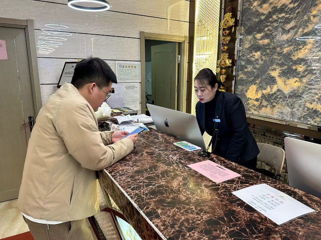 “冷經濟”釋放“熱動能” 哈爾濱“購住行”全線飄紅_fororder_hljrb_2_202009533b06fb-9baa-4ebb-9ce1-5a93d08e9cad