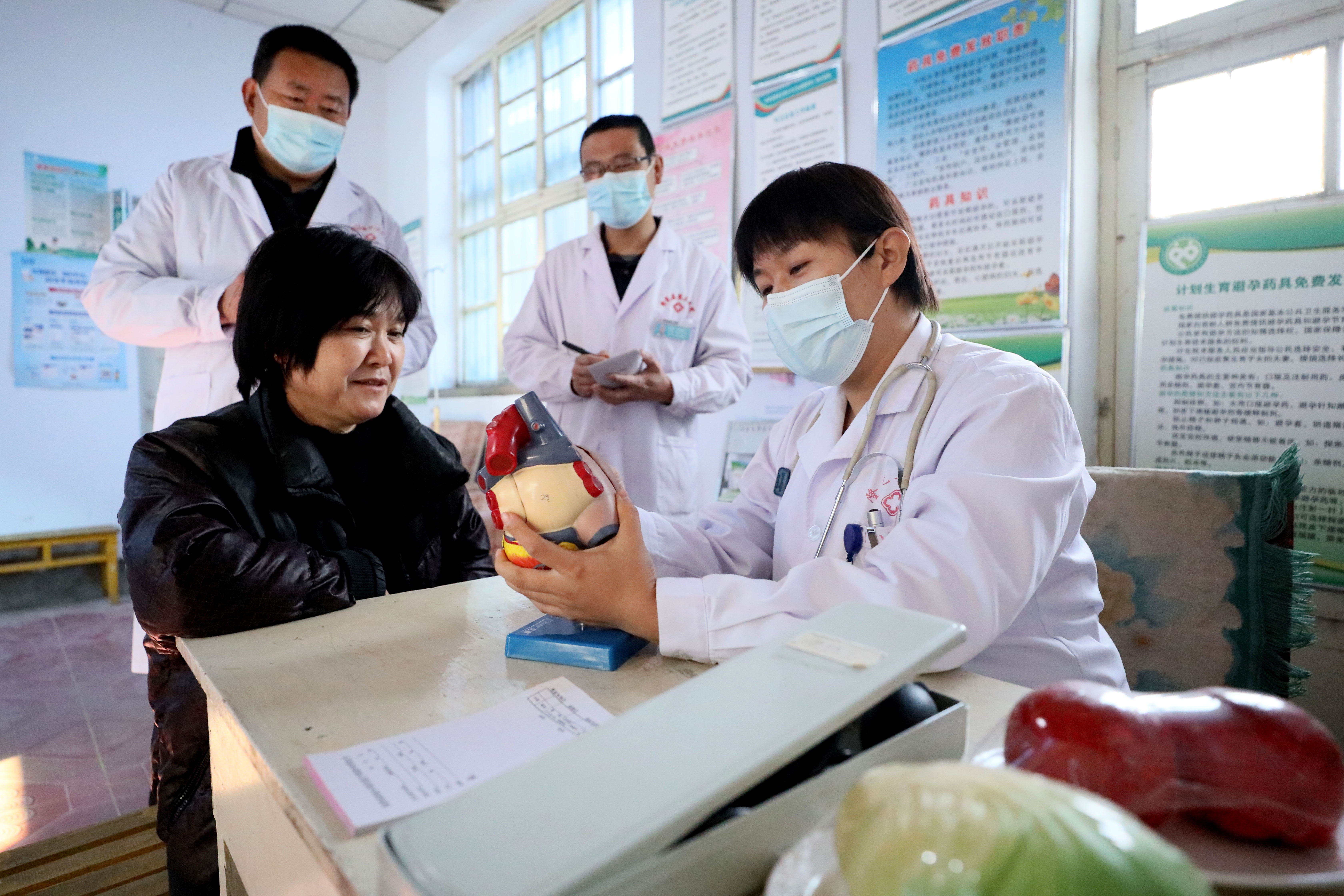 河北隆尧：医防融合县乡村 百姓健康为中心_fororder_7.JPG