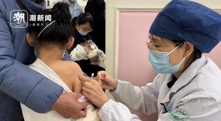 今年流感疫苗“脱靶”了吗？专家解读：没有“押错题”，晚打也比不打好_fororder_1732678307838836738_720px