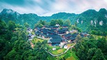 坚持“四下基层”优良作风 永远把老百姓放在心中最高位置_fororder_1701950217254_900