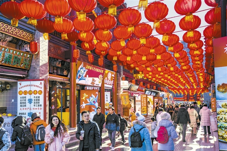 天津古文化街换装迎新春