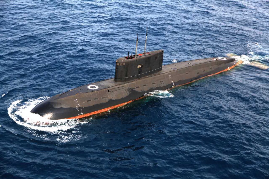 助中国海军提升水下实力的基洛级潜艇
