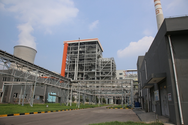 保定市满城区：协同高效建立现代化产业体系_fororder_rBABDGTTAoaAcS_VAAAAAAAAAAA829.1200x800.750x500