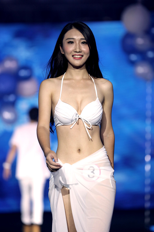 2016环球小姐安徽赛区总决赛完美落幕 陶瑜琼夺冠