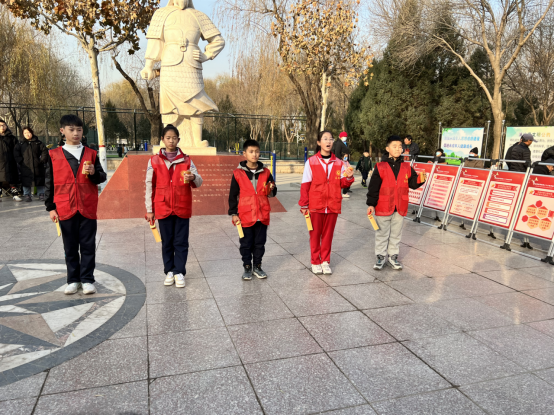 河北涞水：“文艺+宣讲”进公园 让理论宣讲“活”起来_fororder_河北涞水：“文艺+宣讲”进公园 让理论宣讲“活”起来620