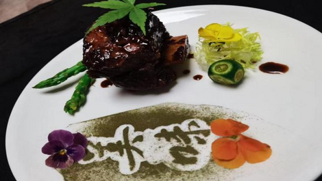 （高新区名菜）意境炆火炆火小牛肉