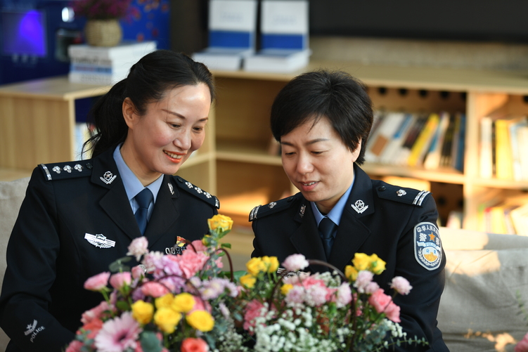 石家庄市新华区组织开展“中国人民警察节”系列庆祝活动_fororder_微信图片_20240110161104