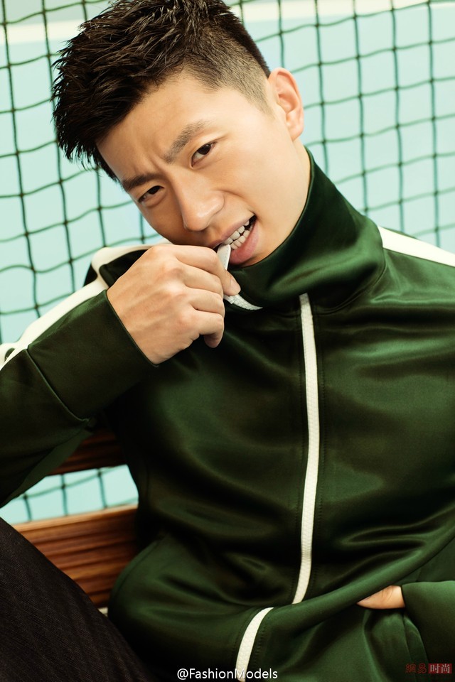 球坛王者 乒坛双子星马龙张继科合体登杂志