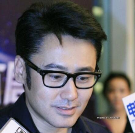 男星素颜照 陈坤显老钟汉良超皮肤真是好