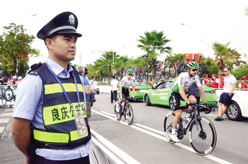 南宁警方圆满完成2019“世巡赛·环广西”（南宁站）赛事安保任务