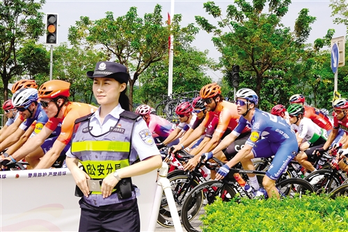 南宁警方圆满完成2019“世巡赛·环广西”（南宁站）赛事安保任务