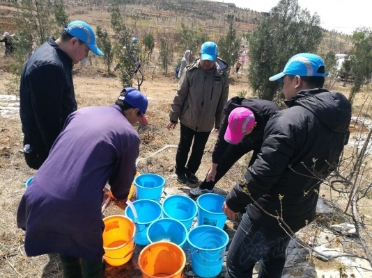 第七屆 “百個(gè)家庭百棵樹”臺胞公益植樹活動在京舉辦