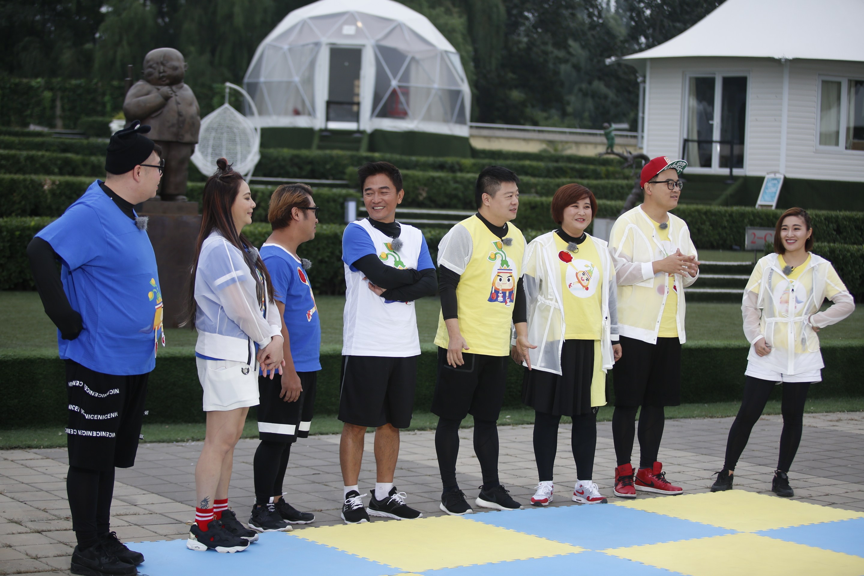 马东,吴宗宪,贾玲等录制《拜拜啦肉肉》