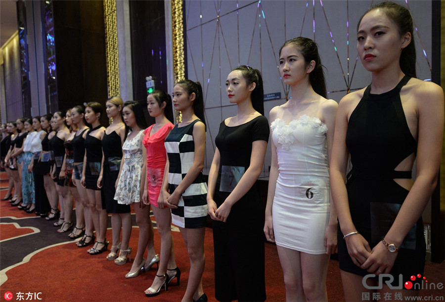 9月28日,山东省济南市举办大学生超级模特大赛