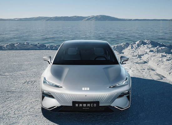 B级纯电轿车最具市场竞争力的旗舰产品之一 吉利银河E8正式开启预售_fororder_image002