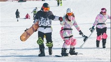 沈阳各大滑雪场喜迎“开门红”