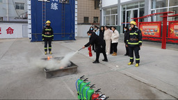 【原创】陇南西和：消防救援大队邀请辖区企业员工参观体验