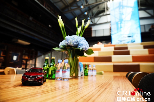 汽车频道【供稿】【资讯】做生而悦己的“异形者” 50名精英女性共赴广汽ACURA时尚之约