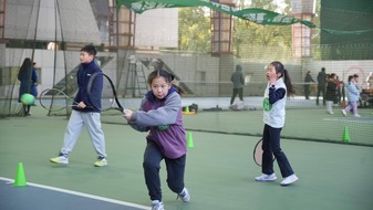 中國網球少兒等級賽常州揮拍 “小青苗”們正在茁壯成長
