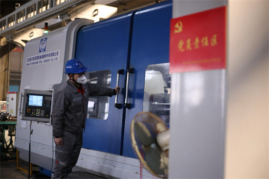 中车沈阳公司党委以“三个抓手”推进党建工作与生产经营深度融合_fororder_中车