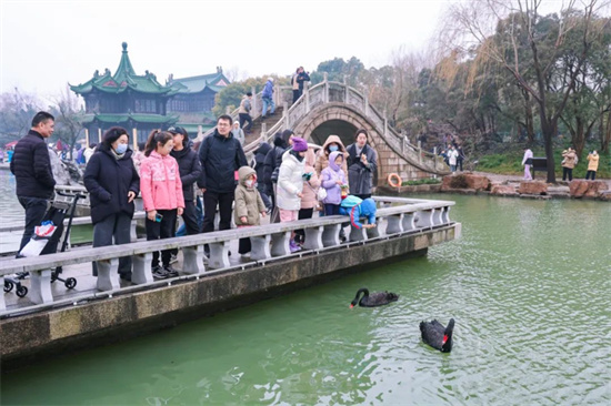 感受不一样的美好 南京210名车友开始冬游扬州之旅_fororder_图片2