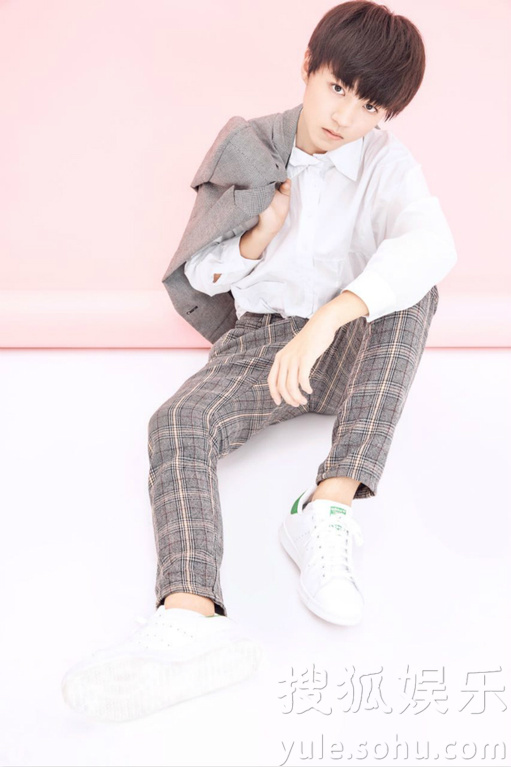 TFBOYS王俊凯将赴美出席电影《长城》发布会