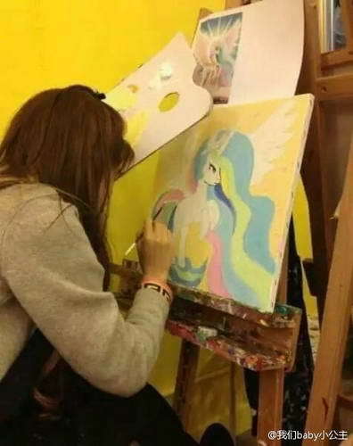 baby画作曝光 原来你竟是这么有才的女星
