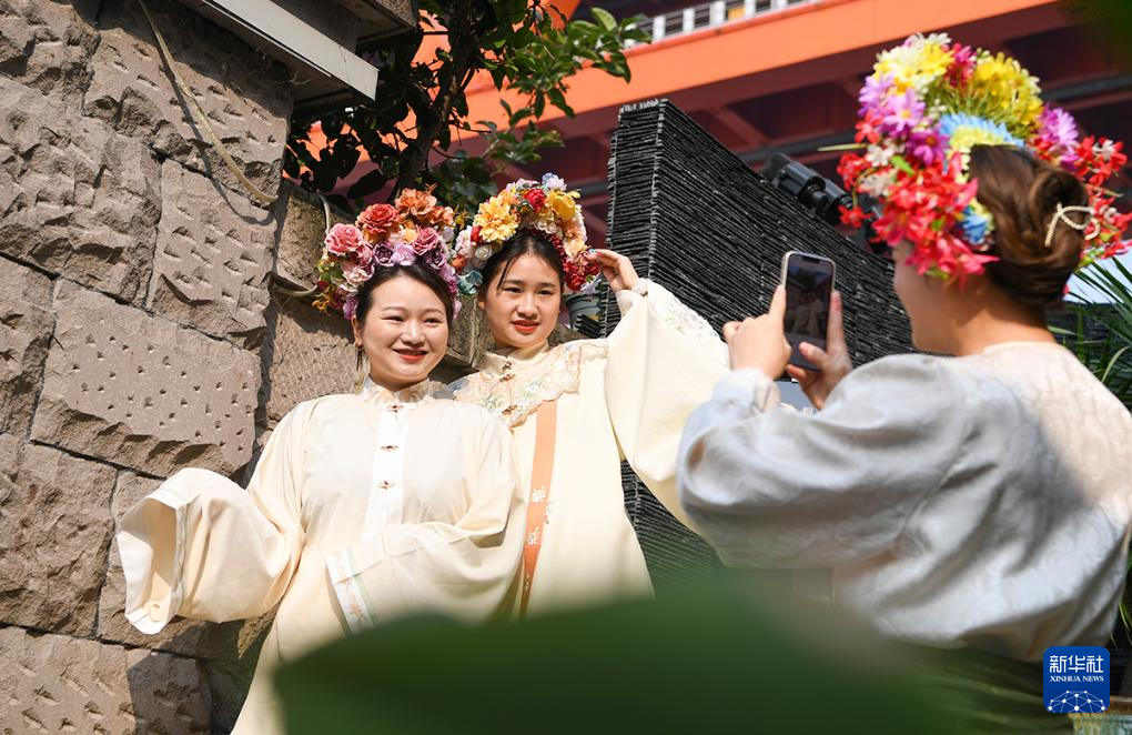 高清大图｜重庆龙门浩老街焕发新活力