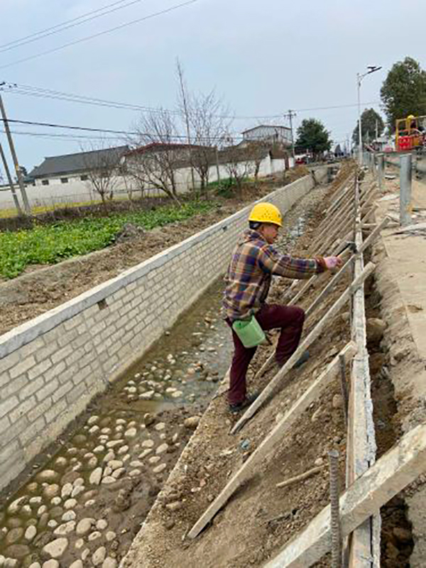四川什邡：加速渠系整治 保障春灌用水_fororder_Image_1705639441225