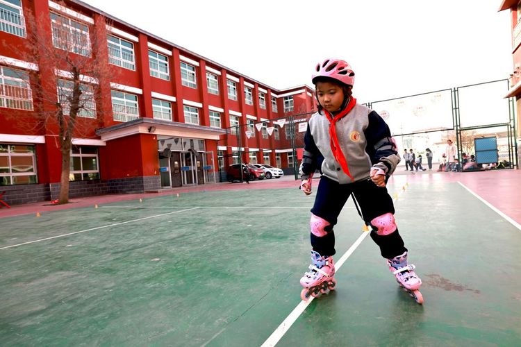 沧州市新华区：“校园吉尼斯”挑战赛  突破自我展风采_fororder_图片1