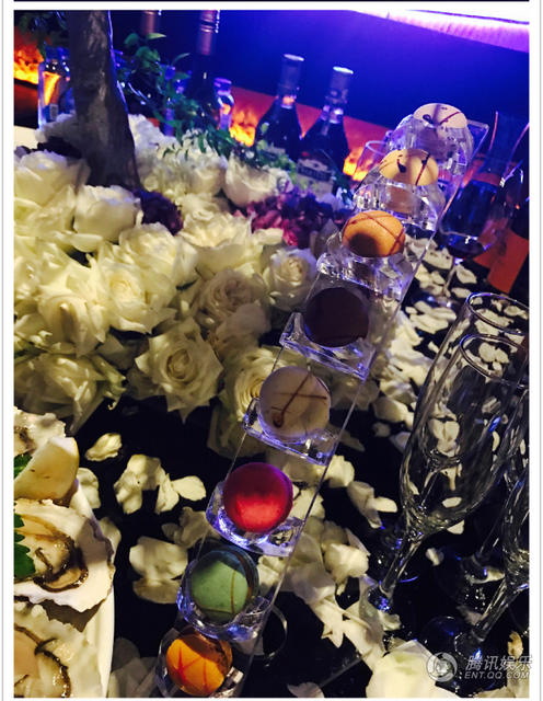 組圖:安以軒辦“夜上海”生日趴 穿旗袍秀美腿_娛樂_騰訊網