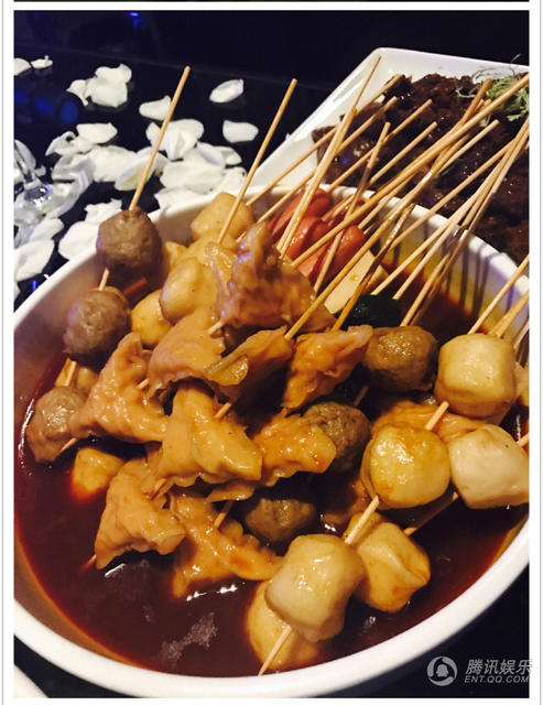 組圖:安以軒辦“夜上海”生日趴 穿旗袍秀美腿_娛樂_騰訊網