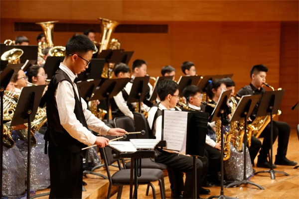 沈阳市和平区教育局举办中小学生新年音乐会_fororder_图片5