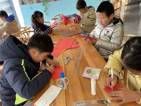 瑯小分校天潤城小學開展“小水滴”黨員教師志願服務活動_fororder_微信圖片_20231228104041