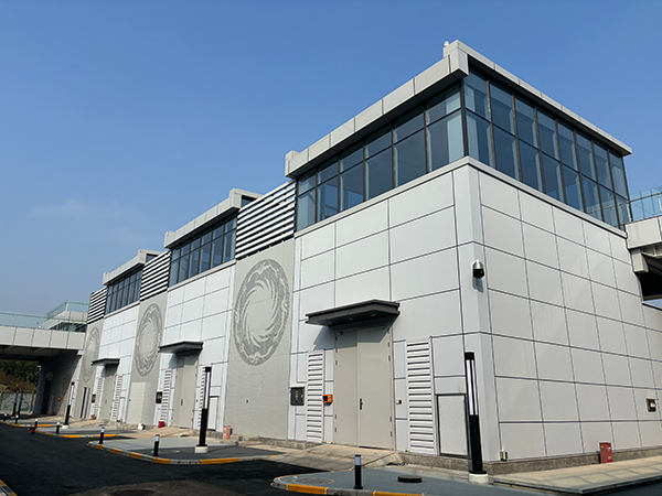 西南地区首座公园城市智慧变电站正式投运_fororder_110千伏红星变电站-供图-郑思奇