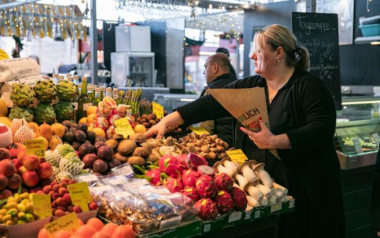 从全球多地年度热词回看二〇二三