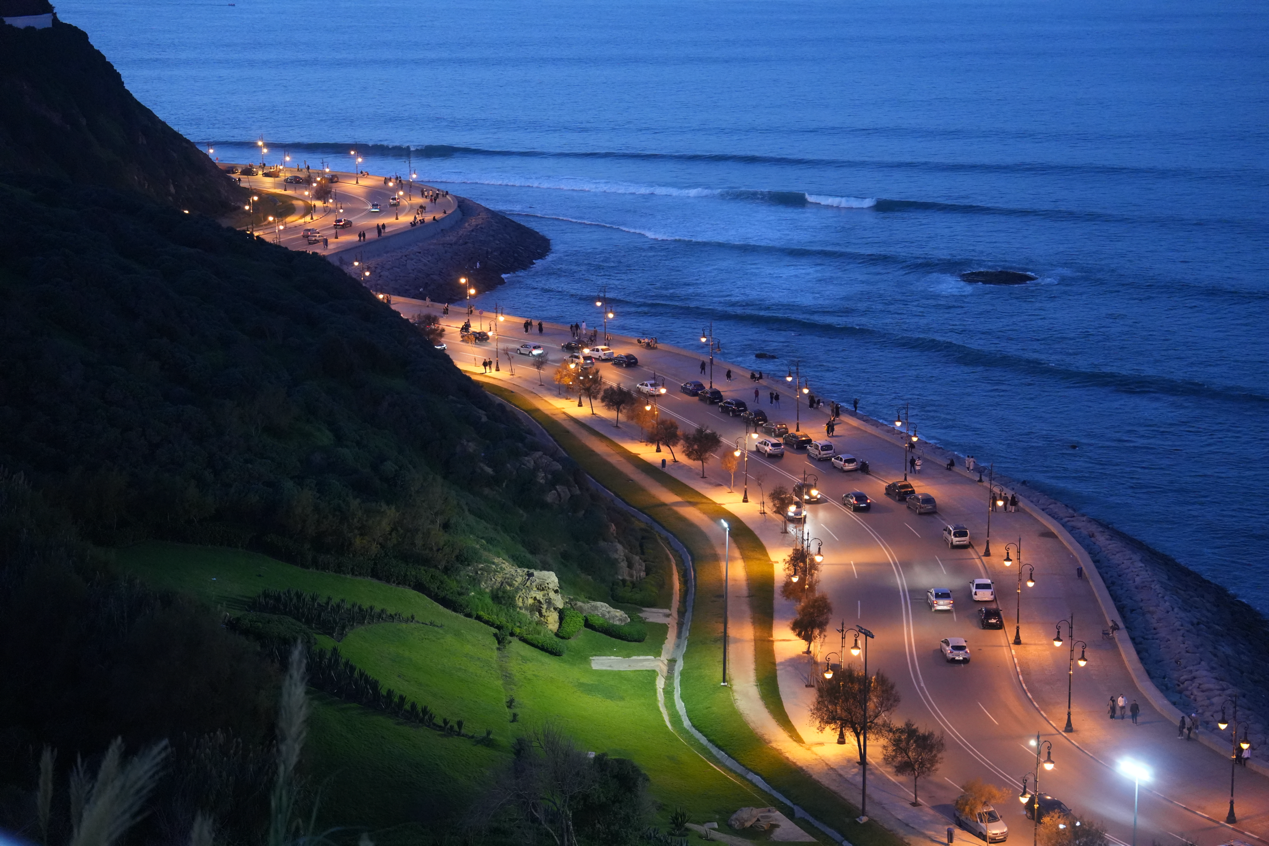 摩洛哥丹吉尔古城：海滨港口的多样色彩（组图）_fororder_8