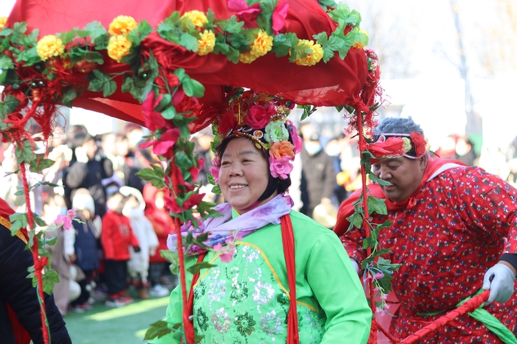 图片默认标题_fororder_民俗跑旱船表演 摄影 石前