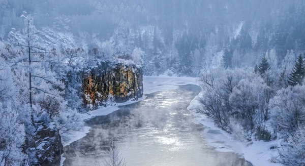 既然來了黑龍江 到遜克大平臺領略霧凇 才算不虛此行!