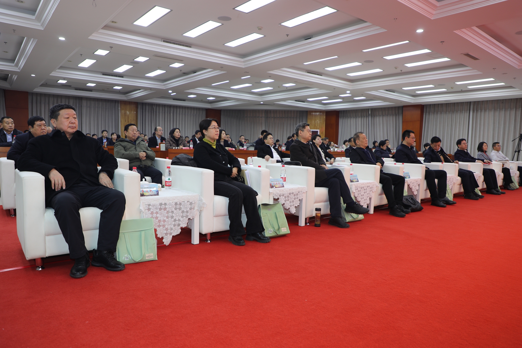 图片默认标题_fororder_会议活动现场 摄影 杨广发.JPG