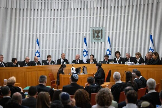 以色列最高法院推翻争议削权法案