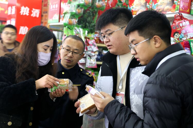 邢台清河：开展节前食品检查 构筑食品安全屏障_fororder_3