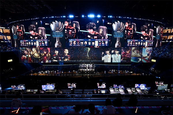 （转载）大运、科幻和“花花”……2023，成都“三城三都”的万千气象_fororder_未标题-16