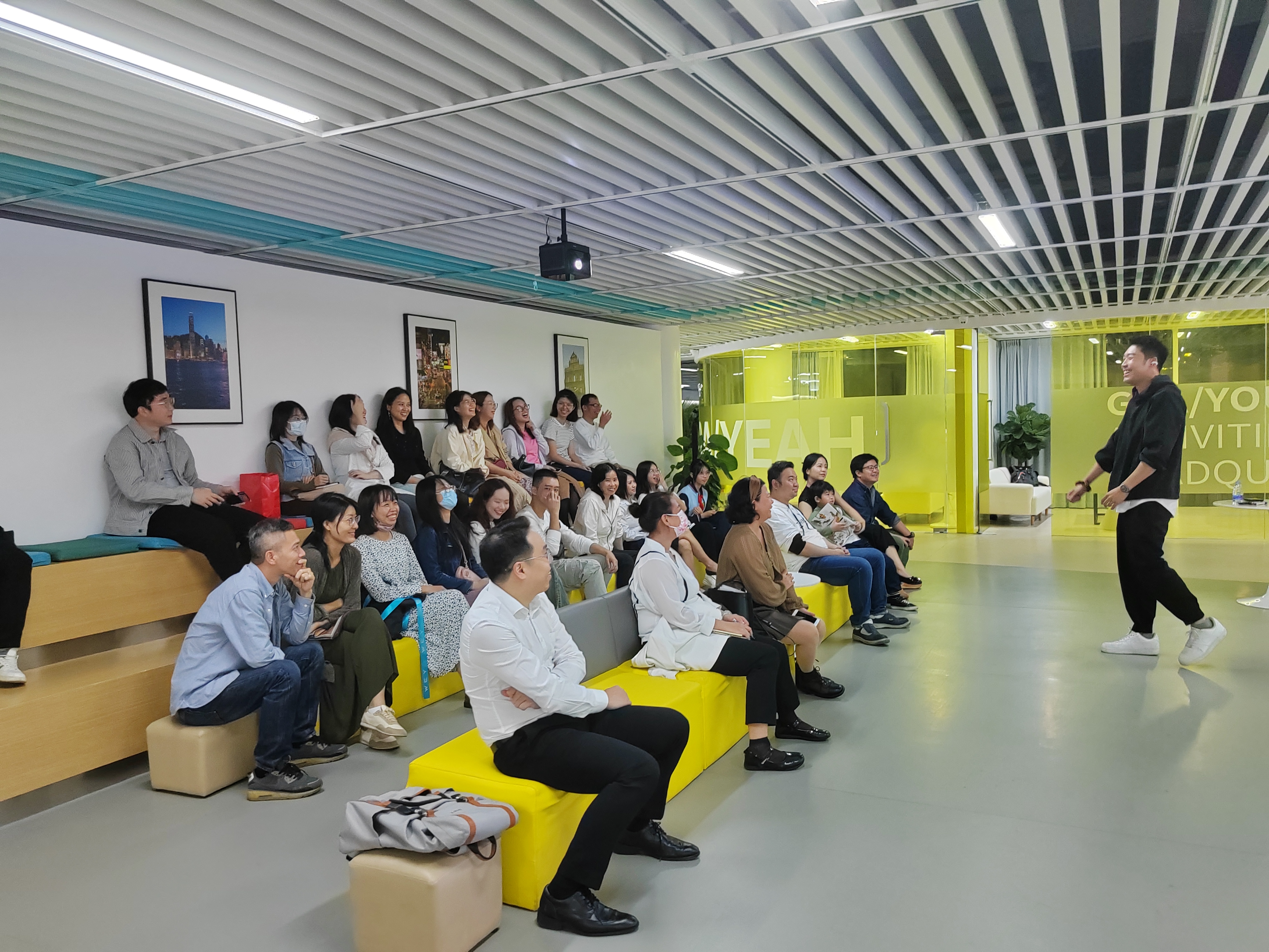 广州：“南沙青年夜校”开学 台湾青年扎根南沙教直播_fororder_台湾