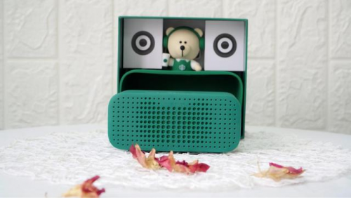 新葡京Starbucks引进智能科技 DJ小熊萌翻全场