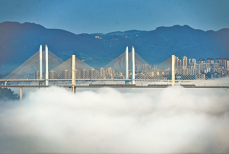 “桥”见重庆 16000座桥梁成为“桥都”颜值担当