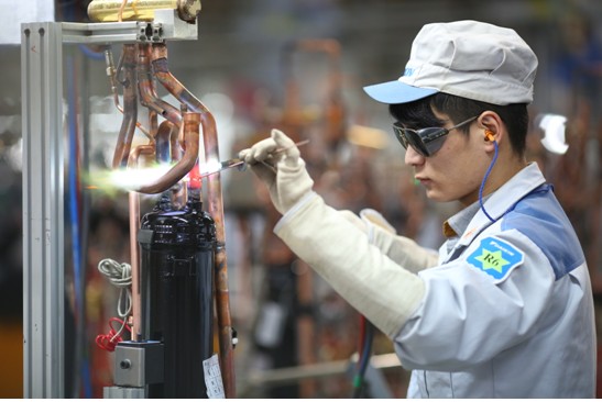 六角螺丝钉折射大金空调的品质奥秘