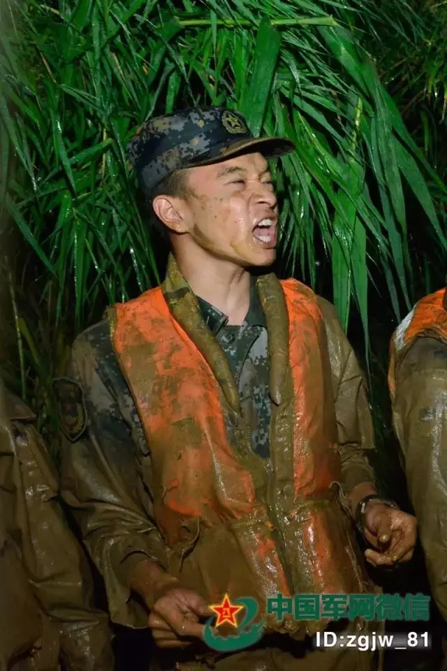 创意图集国庆请为最可爱的人点赞