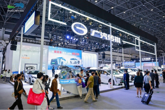 电力十足 海口国际车展暨海口新能源车展大揭秘_fororder_image020