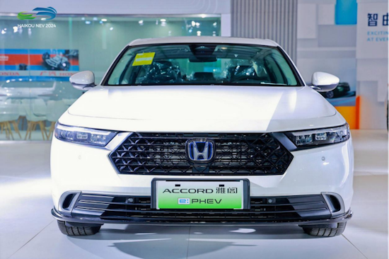 电力十足 海口国际车展暨海口新能源车展大揭秘_fororder_image005